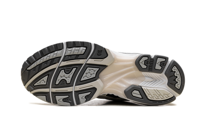 GEL-Kayano 14 Obsidian Grey / Cement Grey 1203A537 024