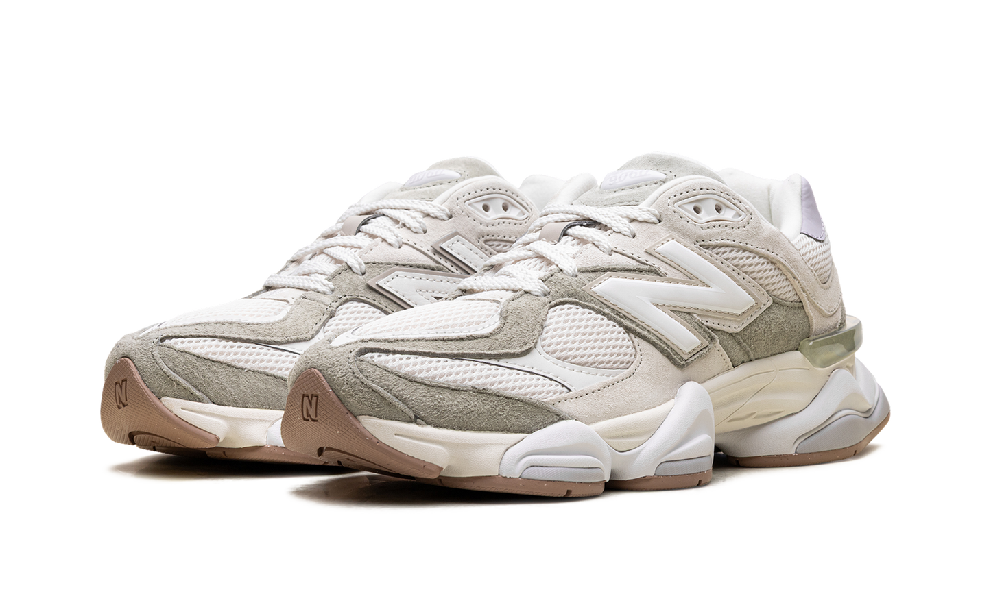 9060 Garter Snake / Pearl Grey U9060AUC
