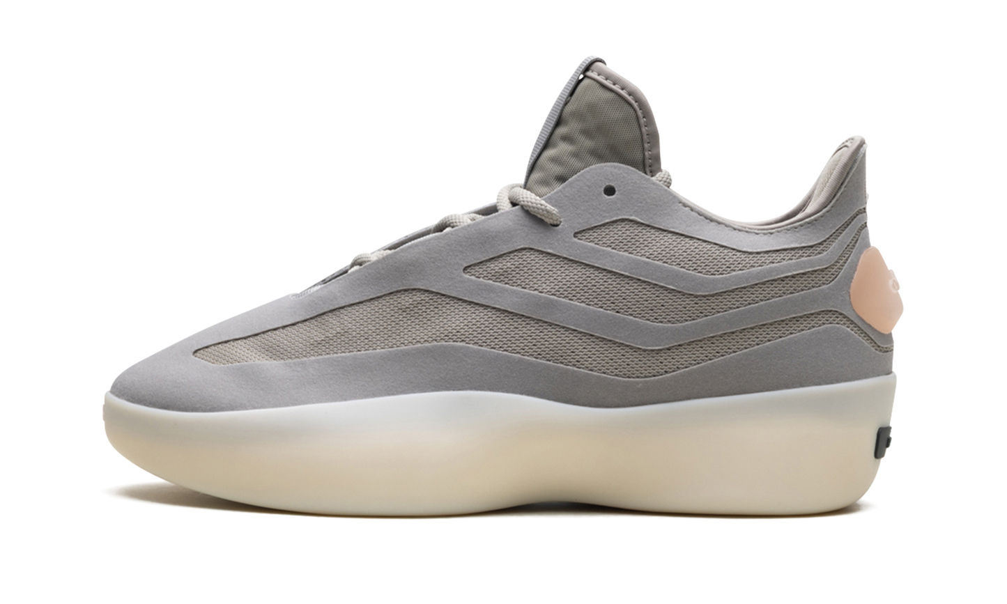 Fear Of God Athletics II Mid  Putty Biege  JS0980