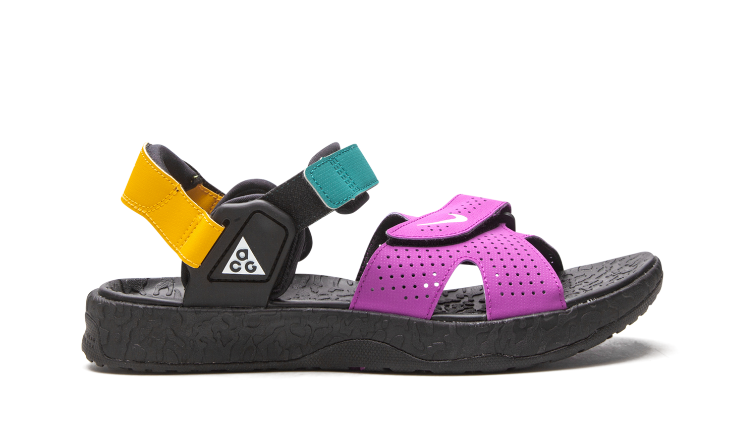 ACG AIR DESCHUTZ Vivid Purple CT2890 002