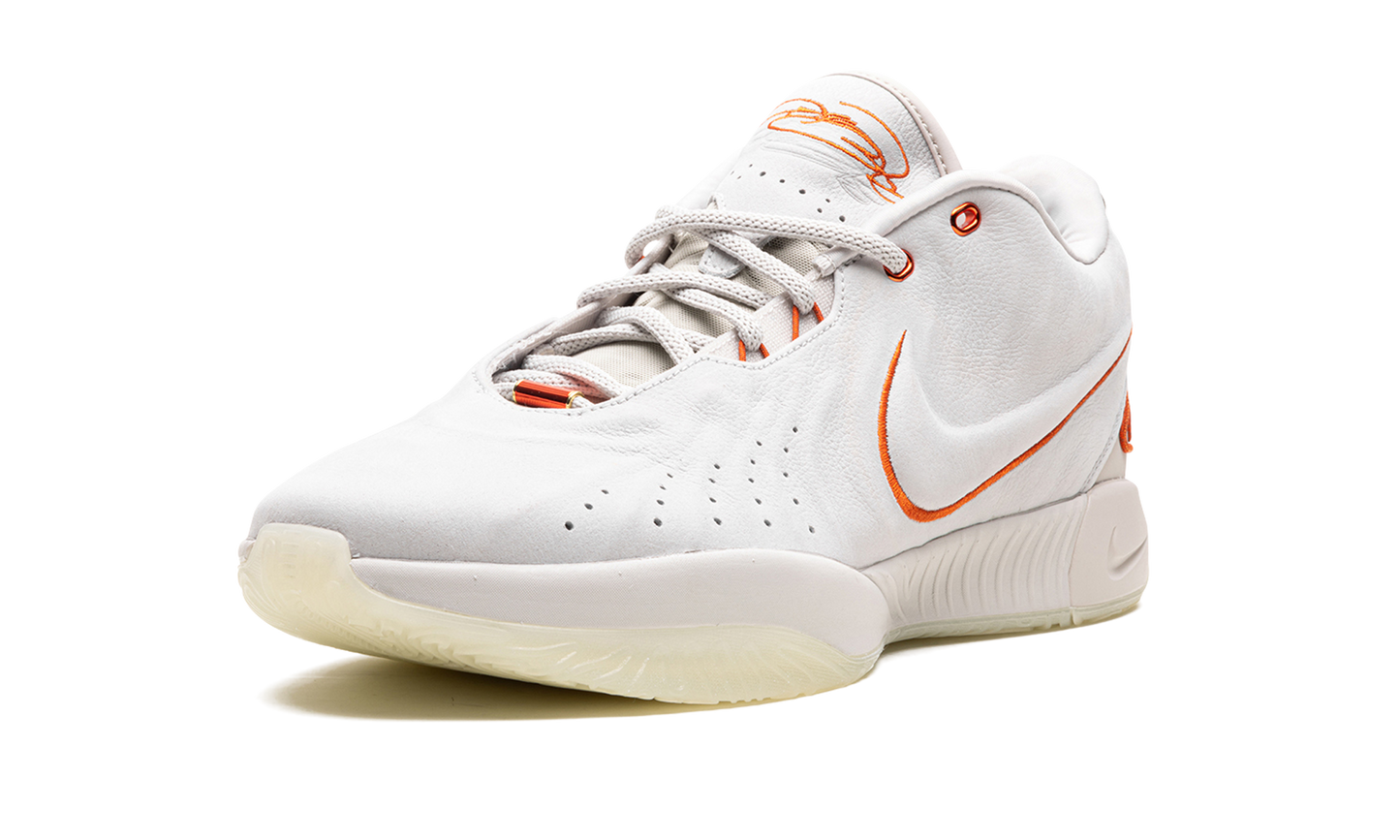 LeBron 21 Akoya FV2345 001