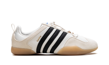 Ballerina  Bad Bunny - Off White  JQ9229