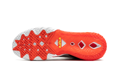 LeBron 18 Low Sylvester vs Tweety CV7562 103
