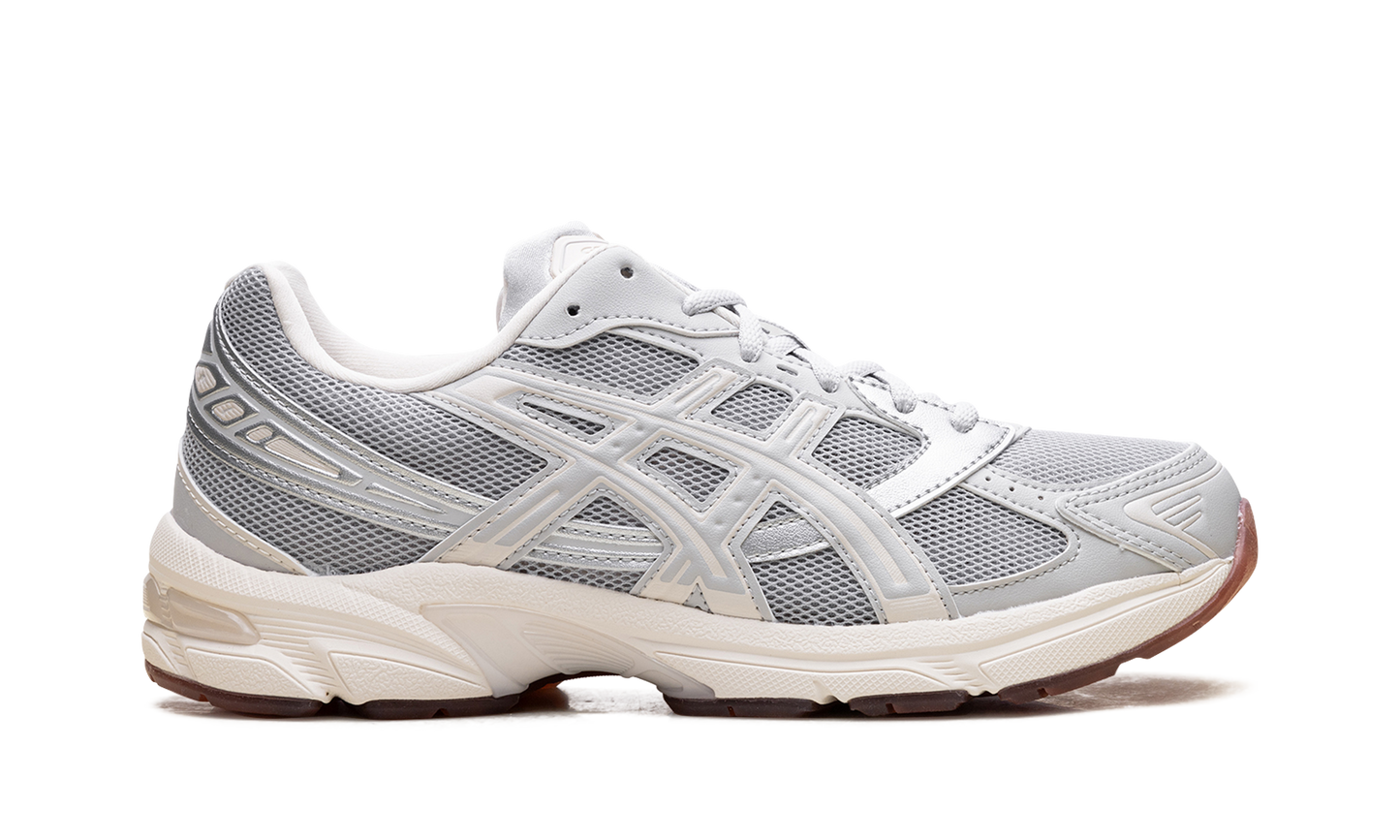 Gel-1130 WMNS Cloud Grey Gum 1202A514 020