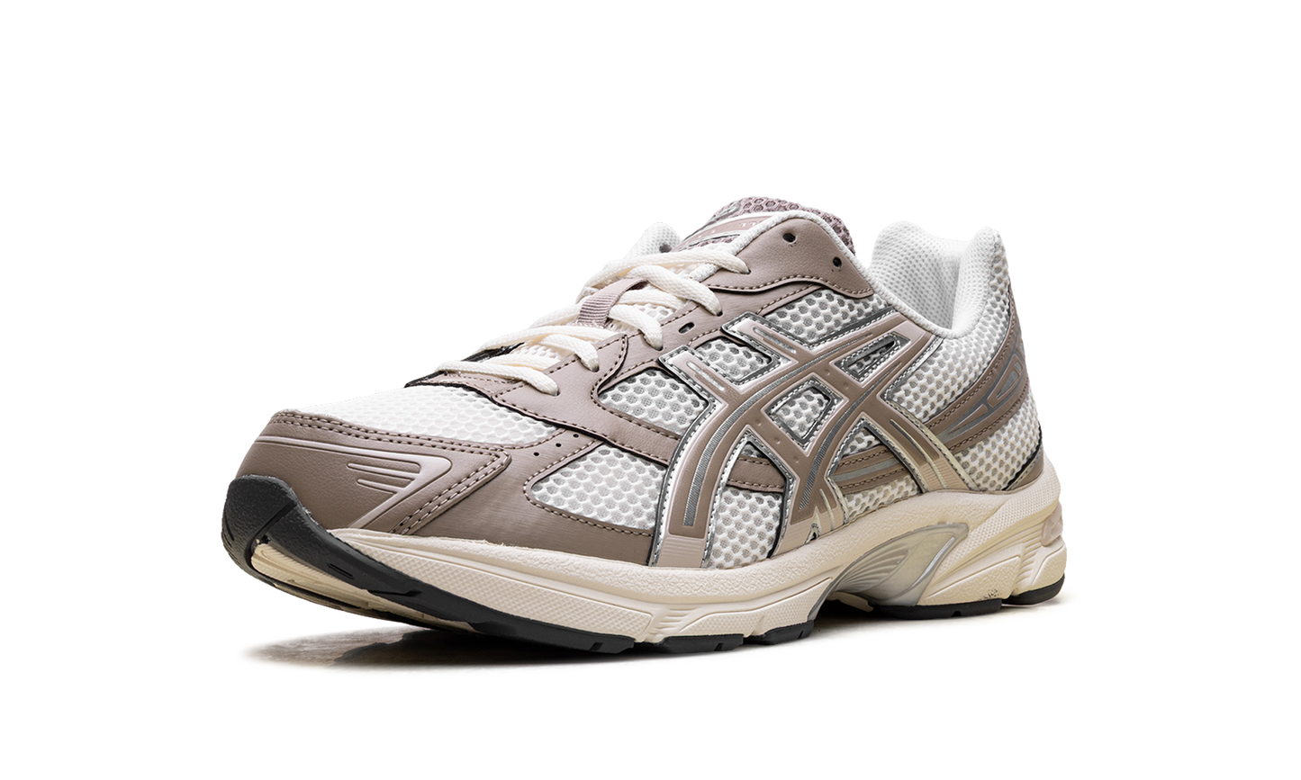 Gel 1130 WMNS Cream Cinnamon 1203A609 108