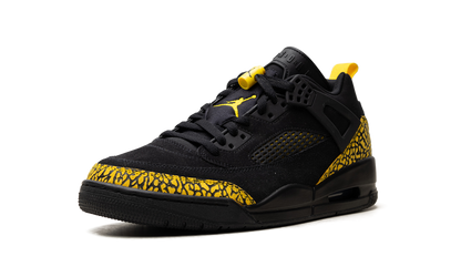 Jordan Spiz'ike Low Thunder IQ9368 010