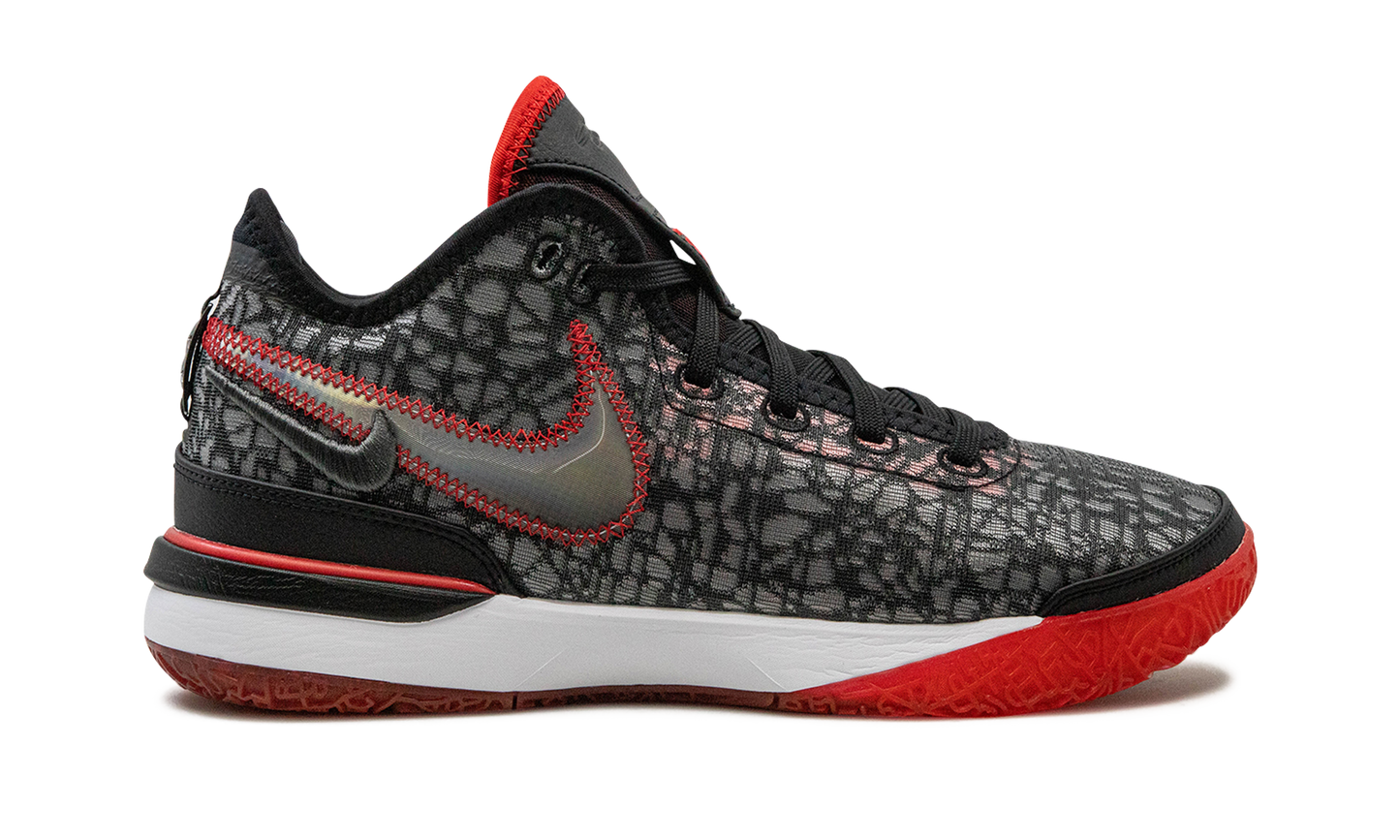 Zoom LeBron NXXT Gen FaZe Clan DR8784 001