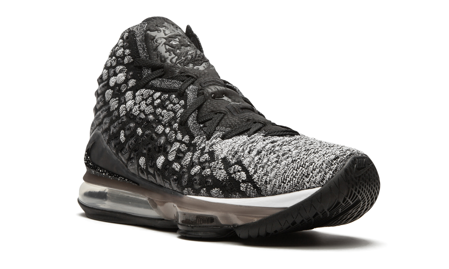 Lebron 17 Black/White BQ3177 002