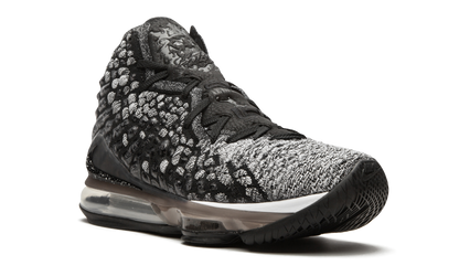 Lebron 17 Black/White BQ3177 002