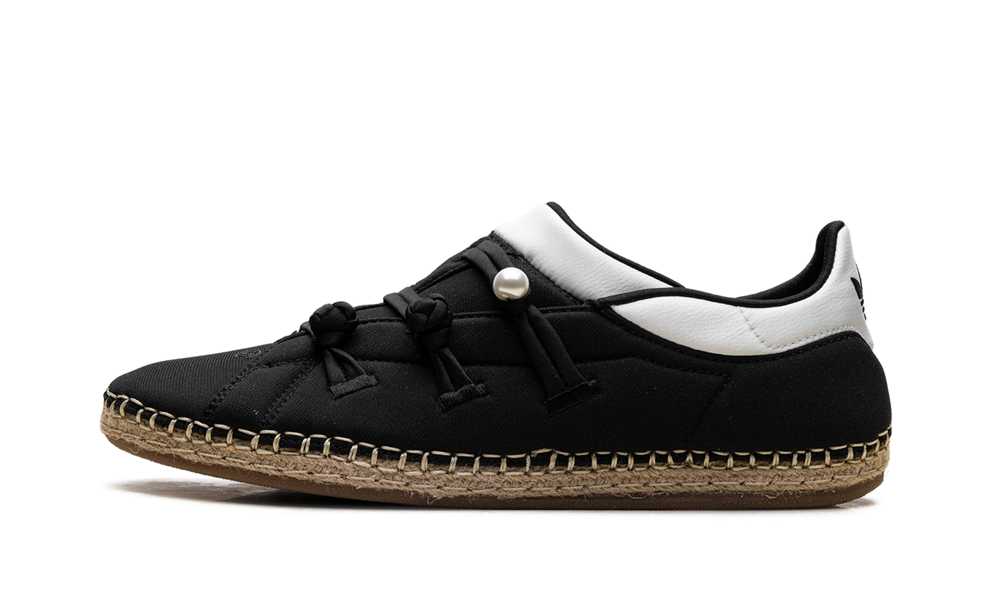 Qi Flow  CLOT Edison Chen - Black White  JQ4053