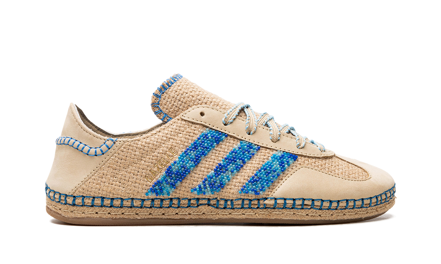 Gazelle  CLOT - Linen Khaki / Light Blue  IH3641