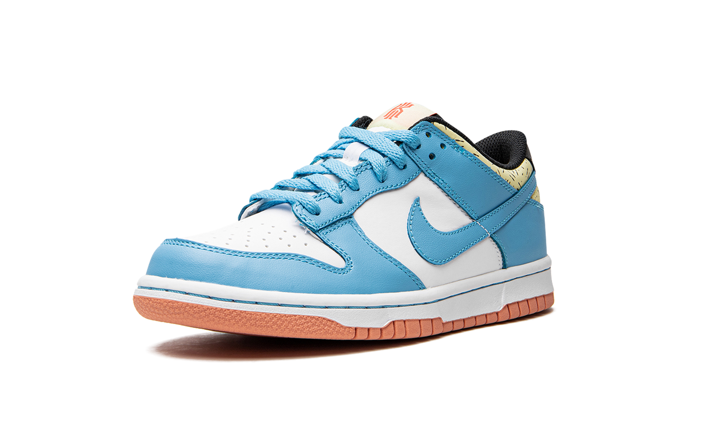 DUNK LOW SE KYR (GS) Kyrie Irving - Baltic Blue DN4179 400