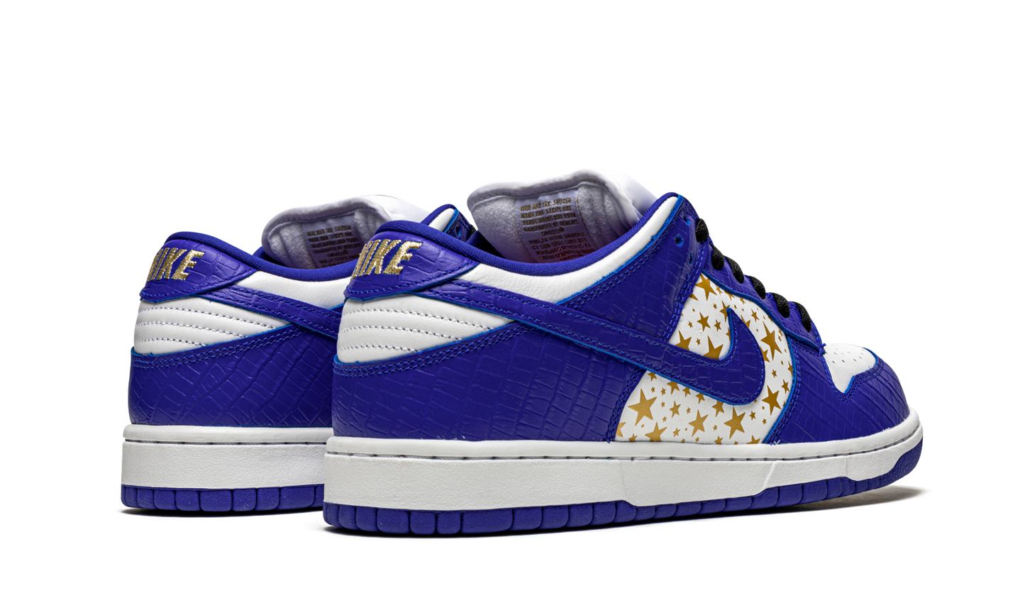 SB Dunk Low Supreme - Stars - Hyper Blue DH3228 100