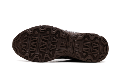 Gel-Venture 6 Story mfg. Reddish Brown 1203A712 200