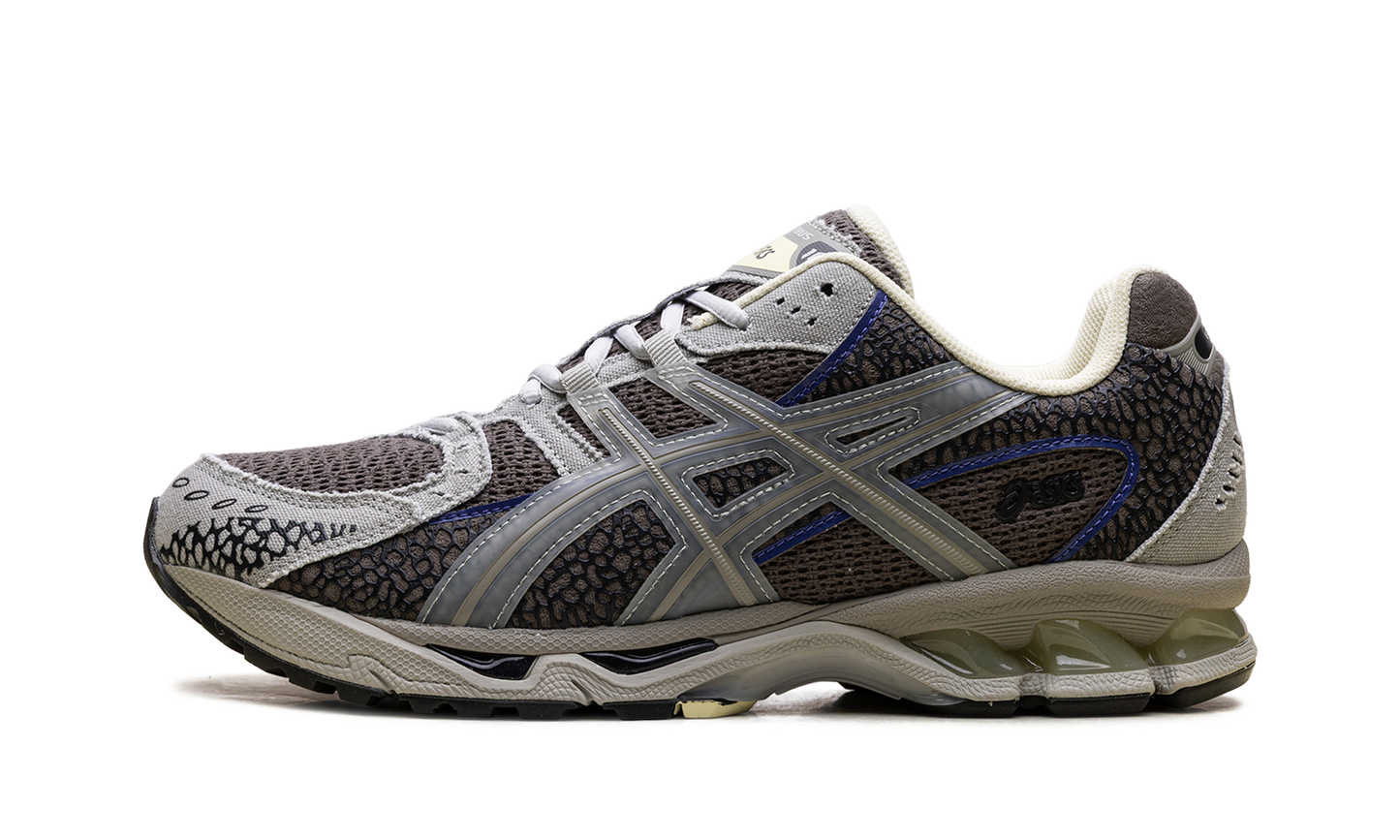 GEL-Nimbus 10.1 Eighteen East 1203A968 200