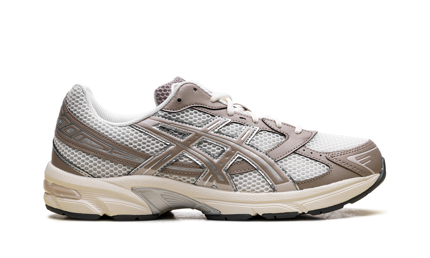 Gel 1130 WMNS Cream Cinnamon 1203A609 108