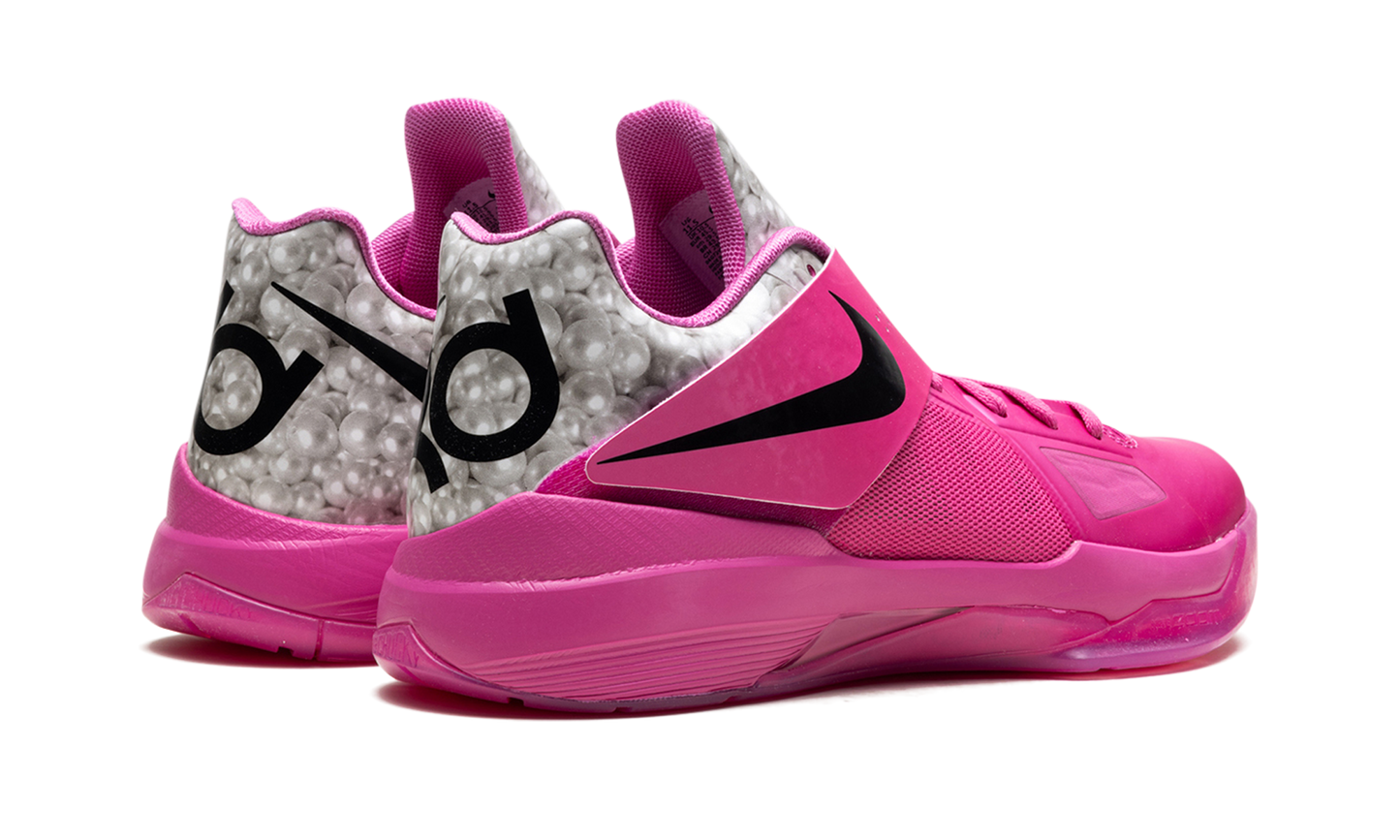 KD 4 Aunt Pearl HF9098 600