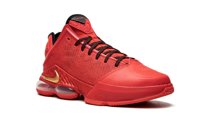 LeBron 19 Low Light Crimson DO9829 600