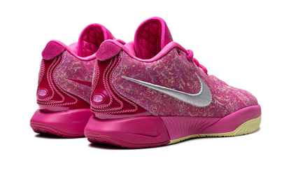 LeBron 21 The World Is Your Oyster HF0700 900