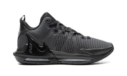LEBRON WITNESS 7 Black DM1123 004
