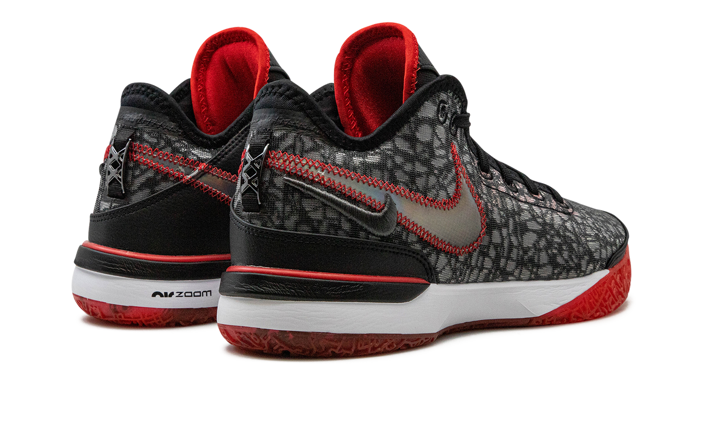 Zoom LeBron NXXT Gen FaZe Clan DR8784 001