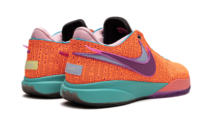 LeBron 20 Chosen 1 DJ5423 800