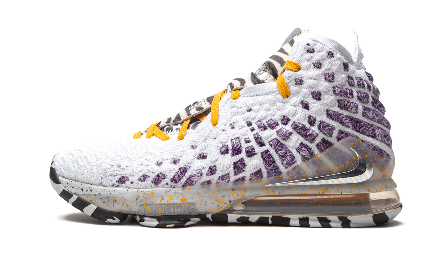 Lebron XVII 2K20 GAMER EXCLUSIVE BQ3177 101