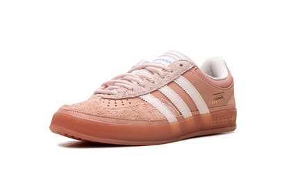 Gazelle Indoor  Bad Bunny - Cabo Rojo  JS5052