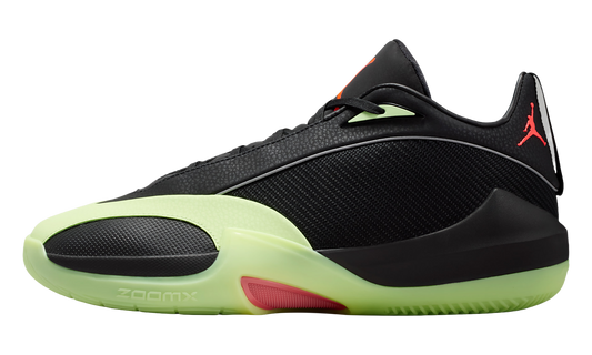 Jordan Triangle Black Barely Volt IB1154 001