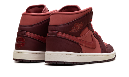 Jordan 1 Mid SE WMNS Valentine's Day (2026) IB7018 600