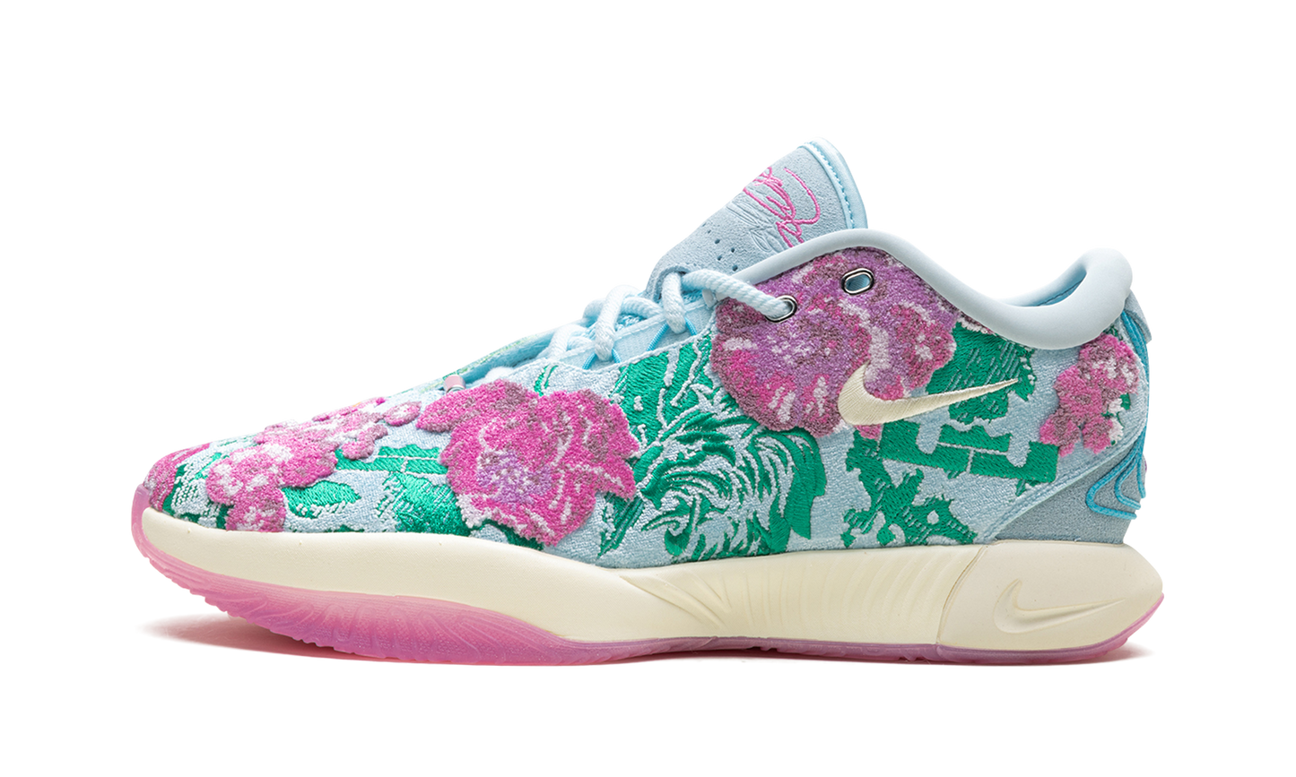 LeBron 21 Grandma's Couch - Pearl of Z FV7275 401