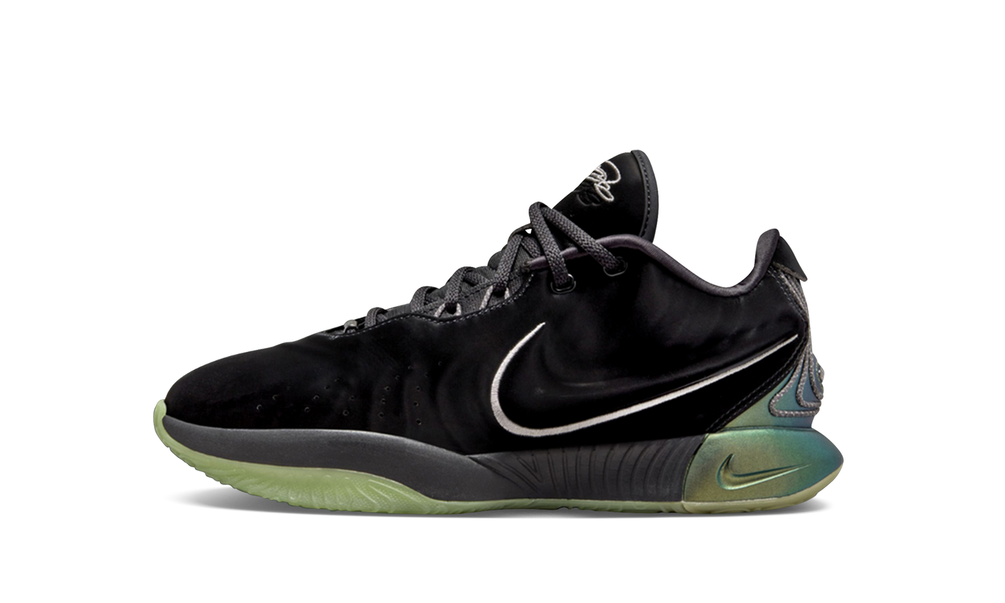 LeBron 21 GS Tahitian FB7699 001