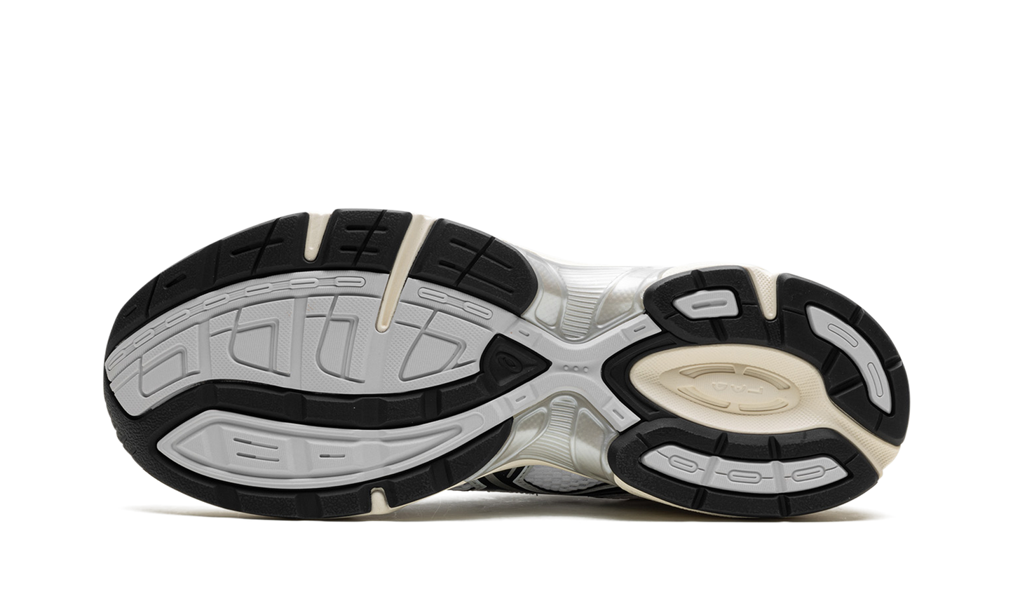 Gel 1130 White / Cloud Grey 1201A256 118