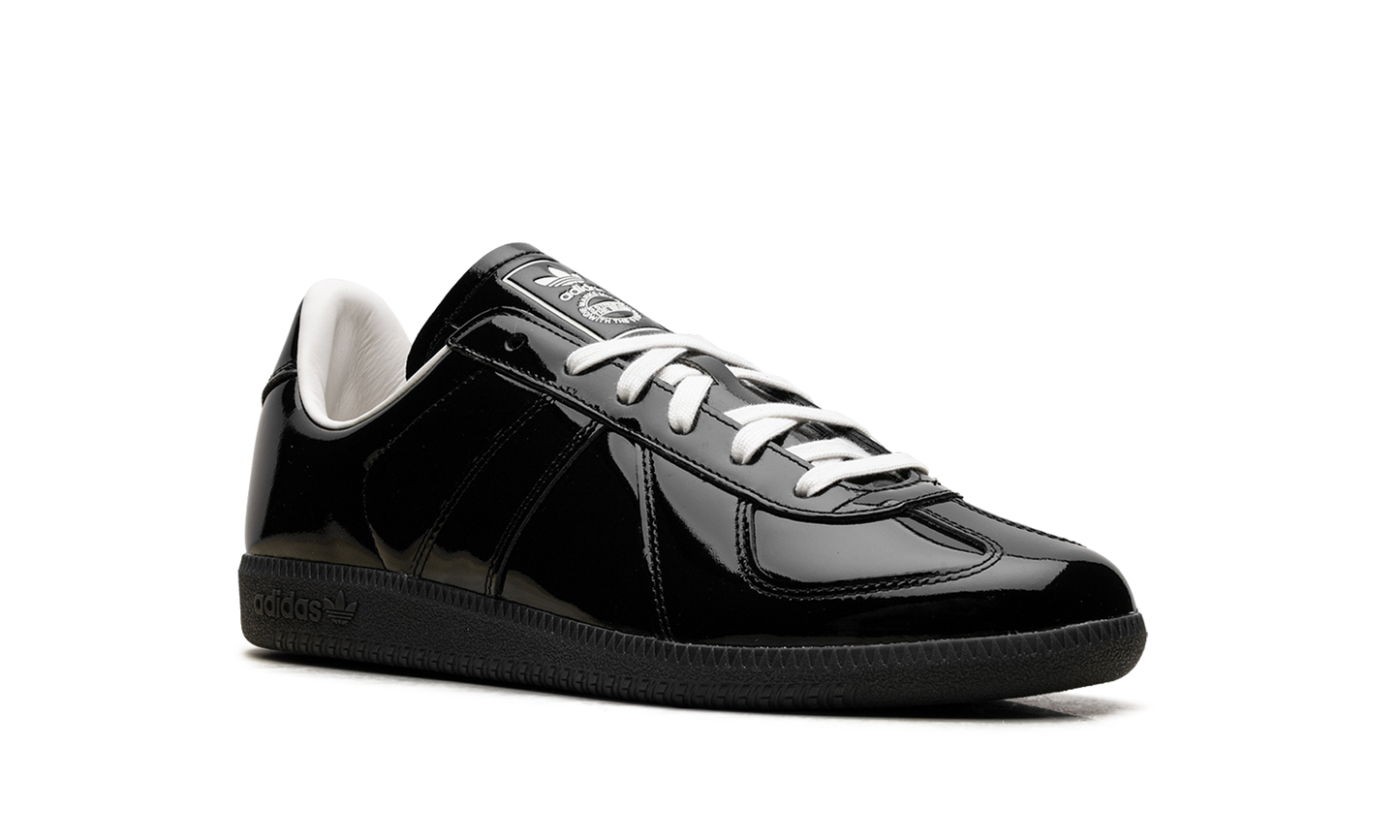 BW Army  Core Black  HQ9232