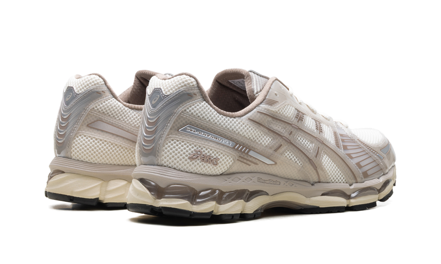 KITH x Gel-Kayano 12.1 Paragon 1203B144 100