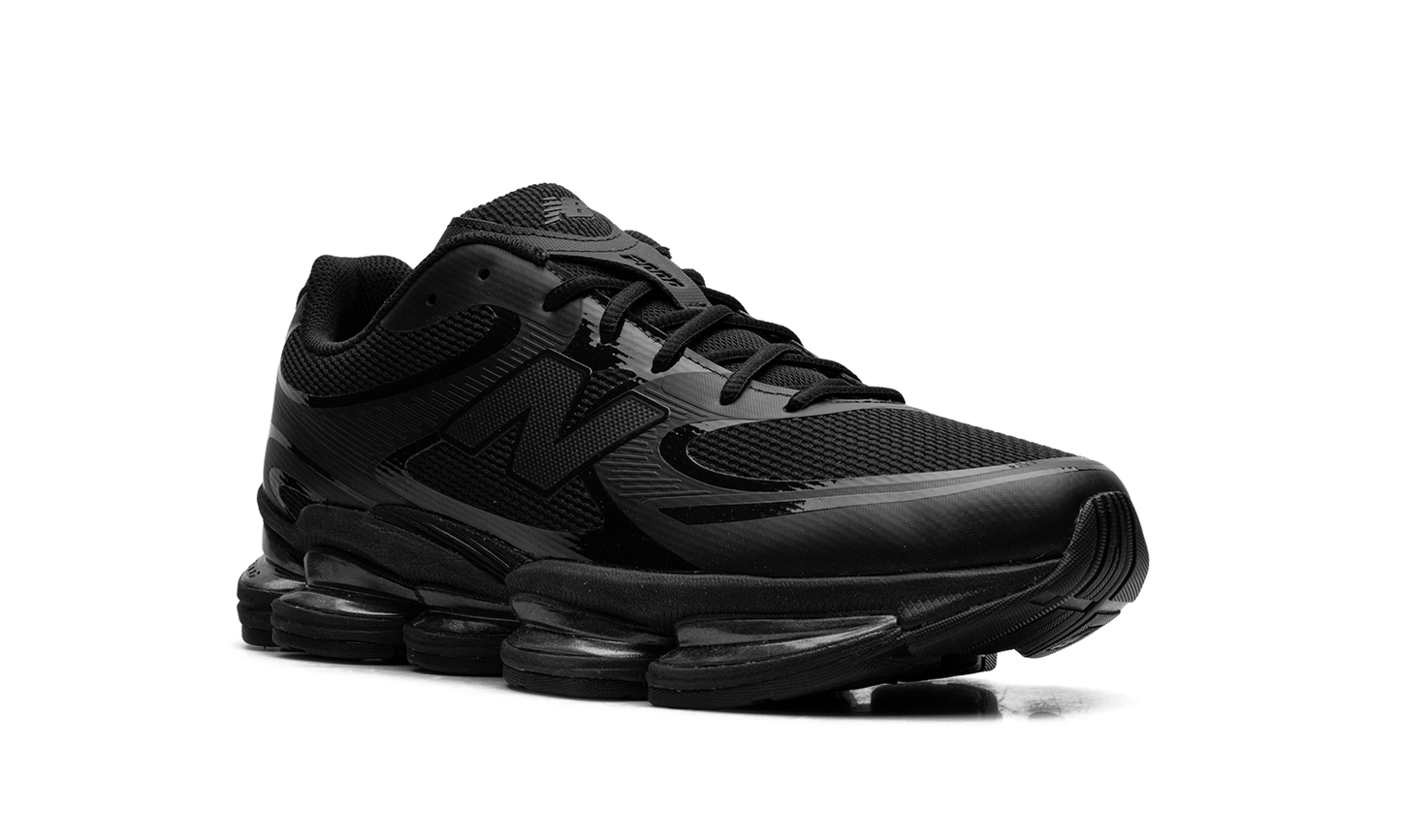 2000 Triple Black U2000ETB