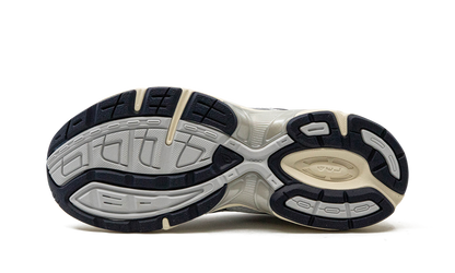 GEL-1130 WMNS WHITE/MIDNIGHT 1202A164 110