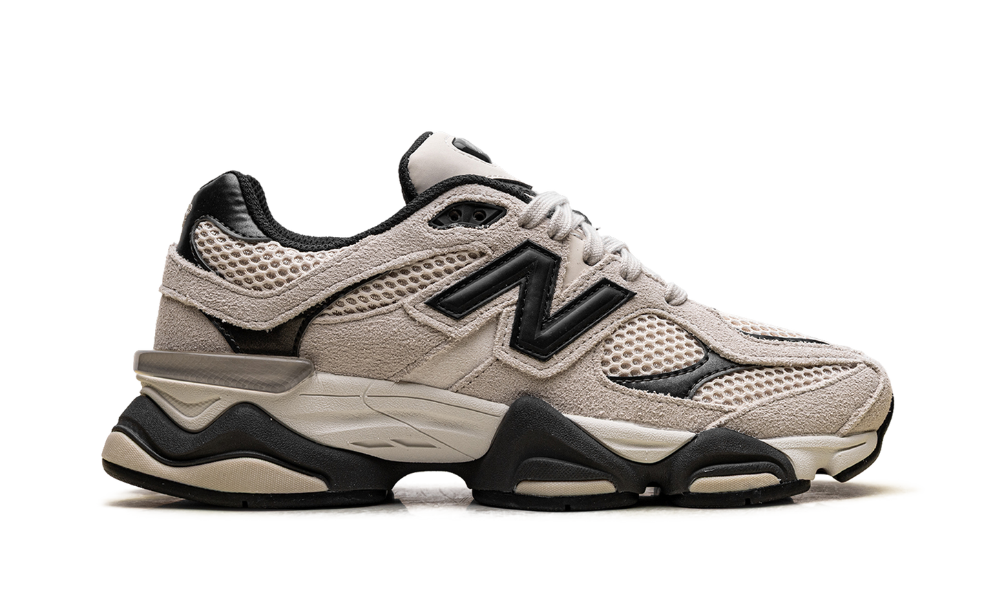 9060 Timberwolf Black Cement U90606H1