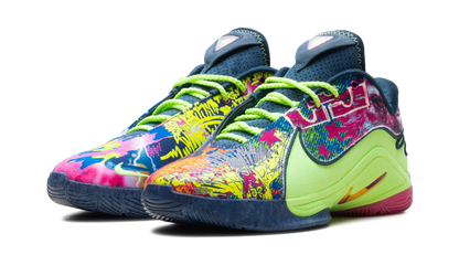 LeBron 22 Bryce's World HV8451 400
