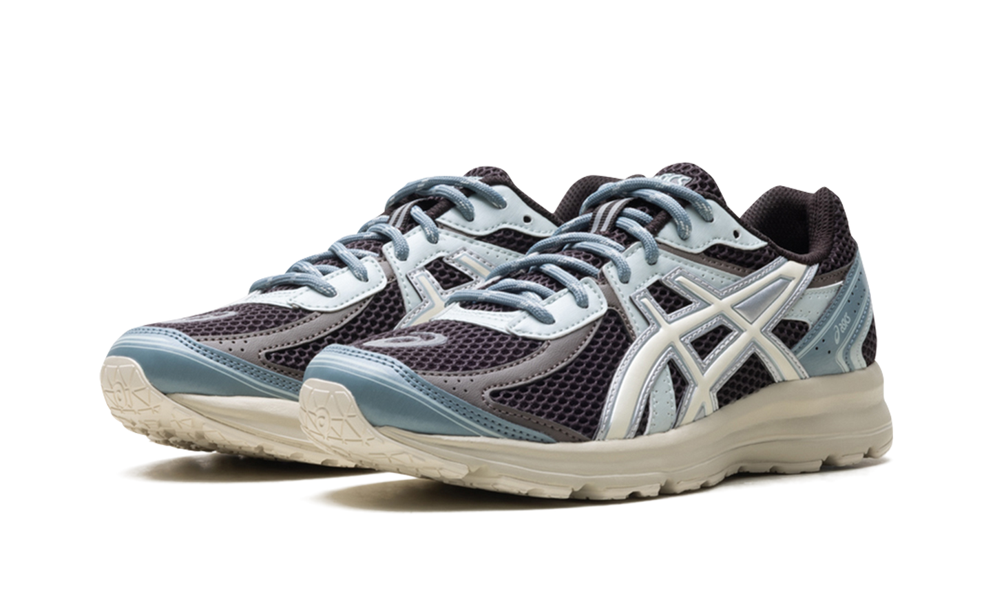 JOG 100S Kith - Espresso Vanilla Ice 1203A848 200