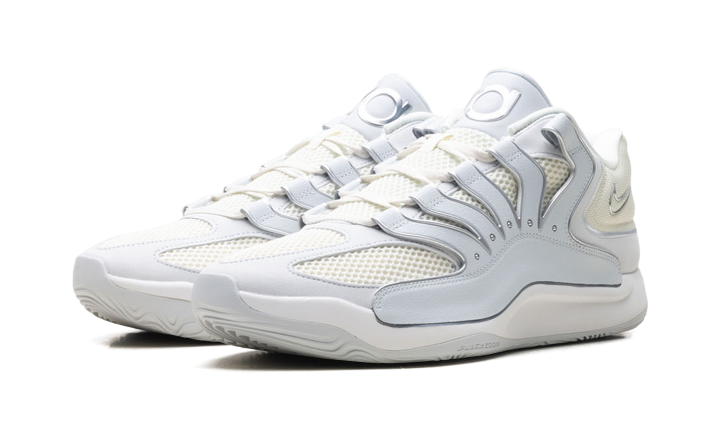 KD 18 Soft Pearl Metallic Silver HV1992 001