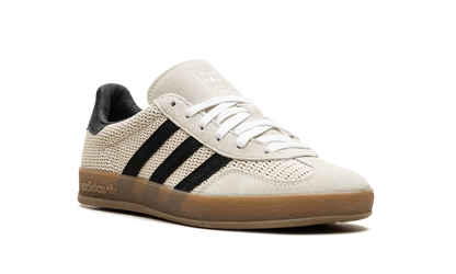 Gazelle Indoor  Aluminum / Core Black  IH4769