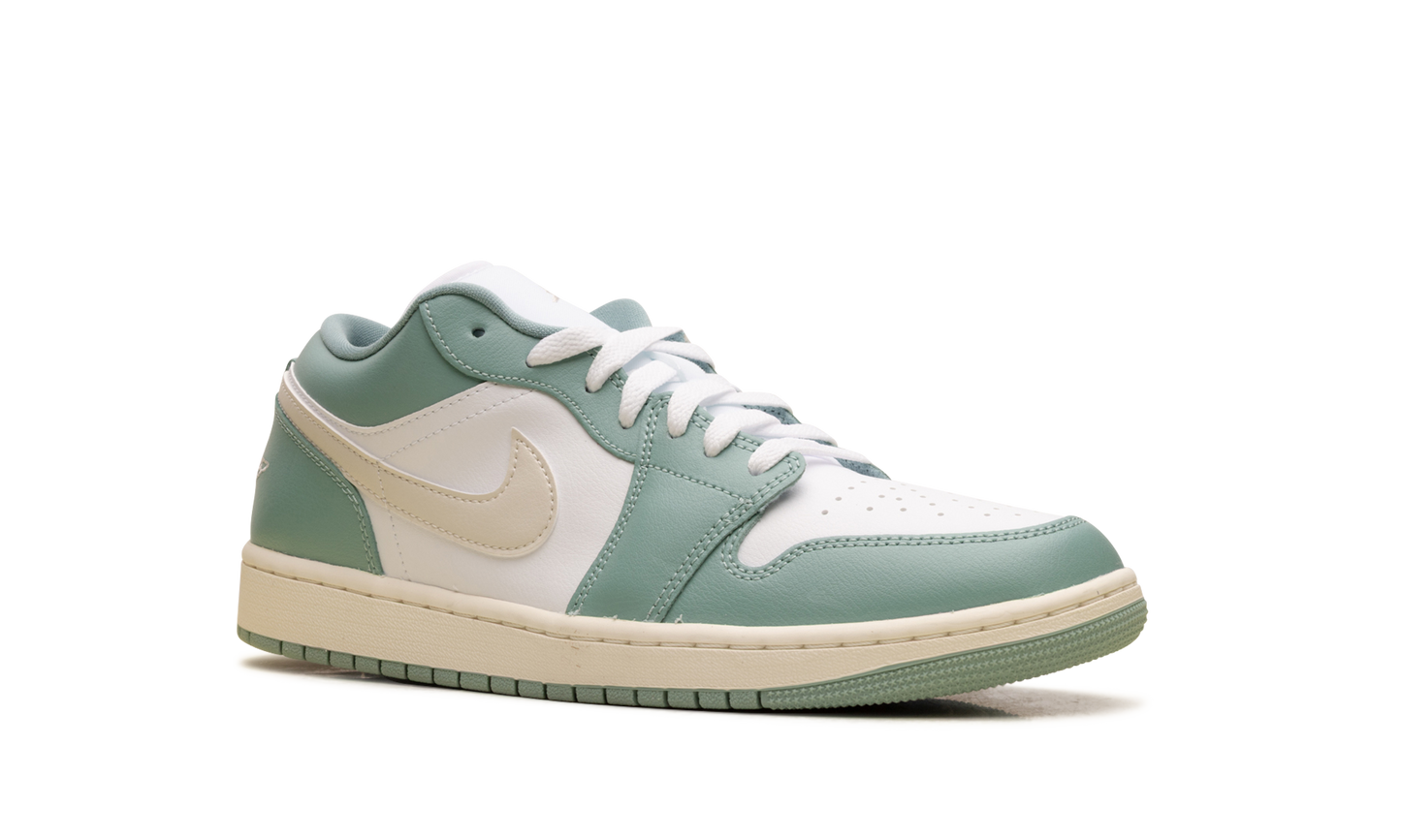 Air Jordan 1 Low WMNS White Cannon DC0774 138