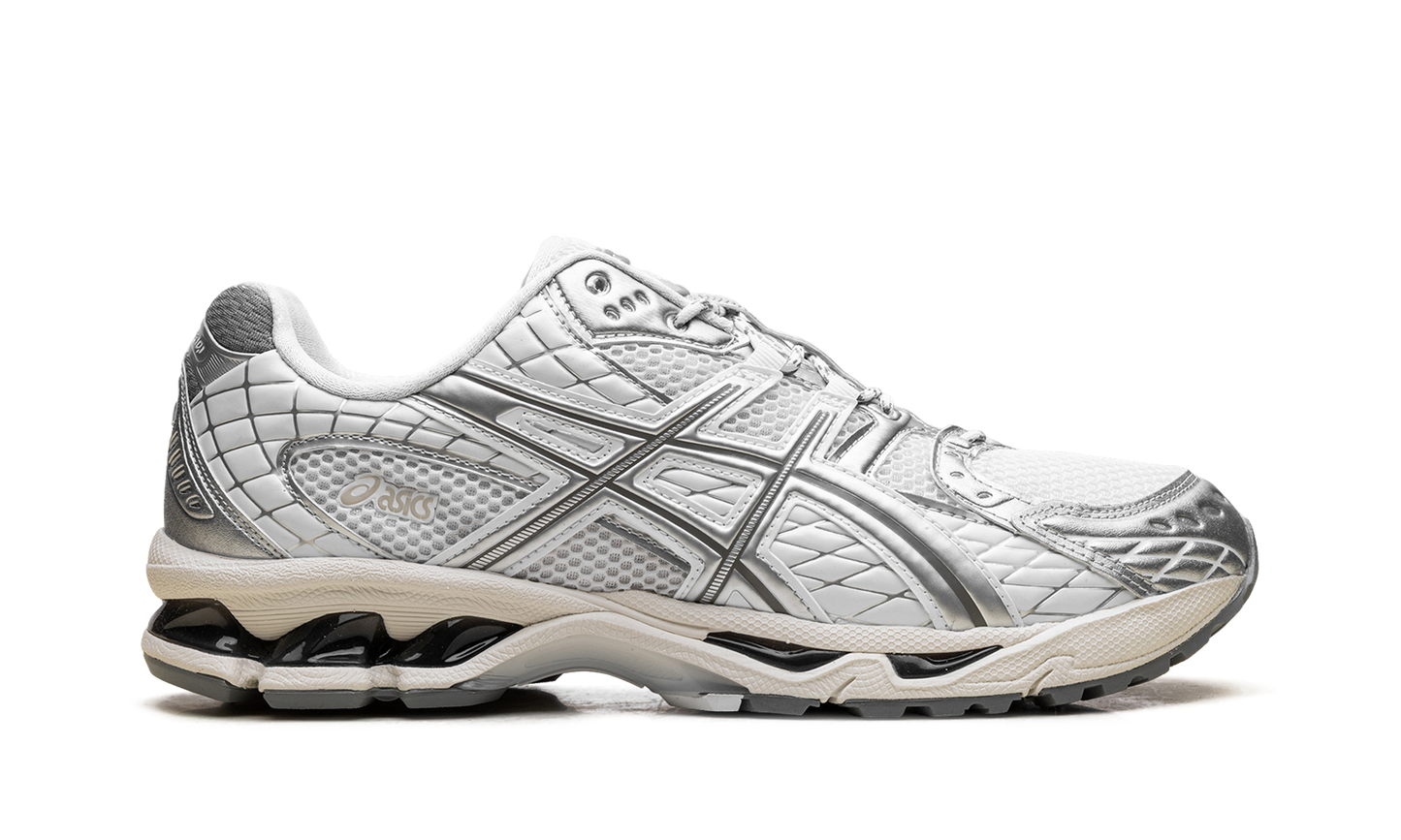 GEL-NIMBUS 10.1 White/Airy Blue 1203A761 102