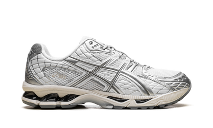 GEL-NIMBUS 10.1 White/Airy Blue 1203A761 102