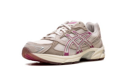 Gel-1130 WMNS Oatmeal Peyote 1202A527 250