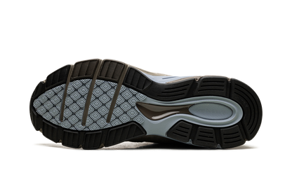 990v4 AURALEE - Taupe U990AR4