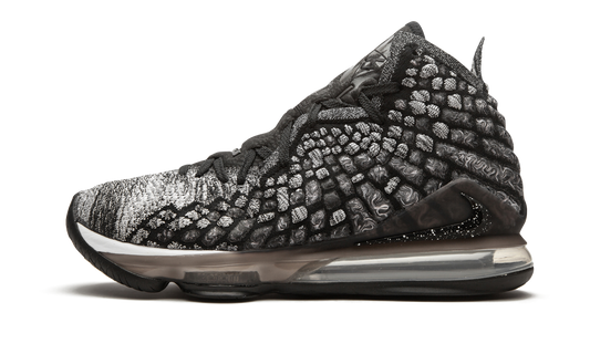 Lebron 17 Black/White BQ3177 002