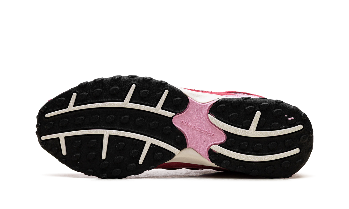 204L Kith - Pink U204LKTH