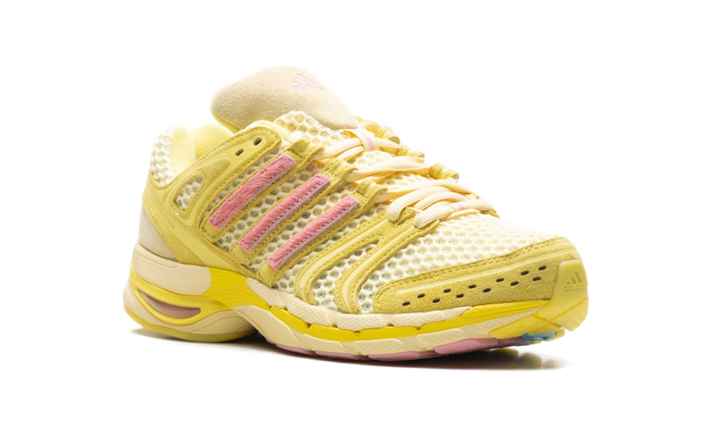 Adistar Control 5  Unheardof Pork Chop Piggy Runner 2.0 Cheeseburger  KJ8359